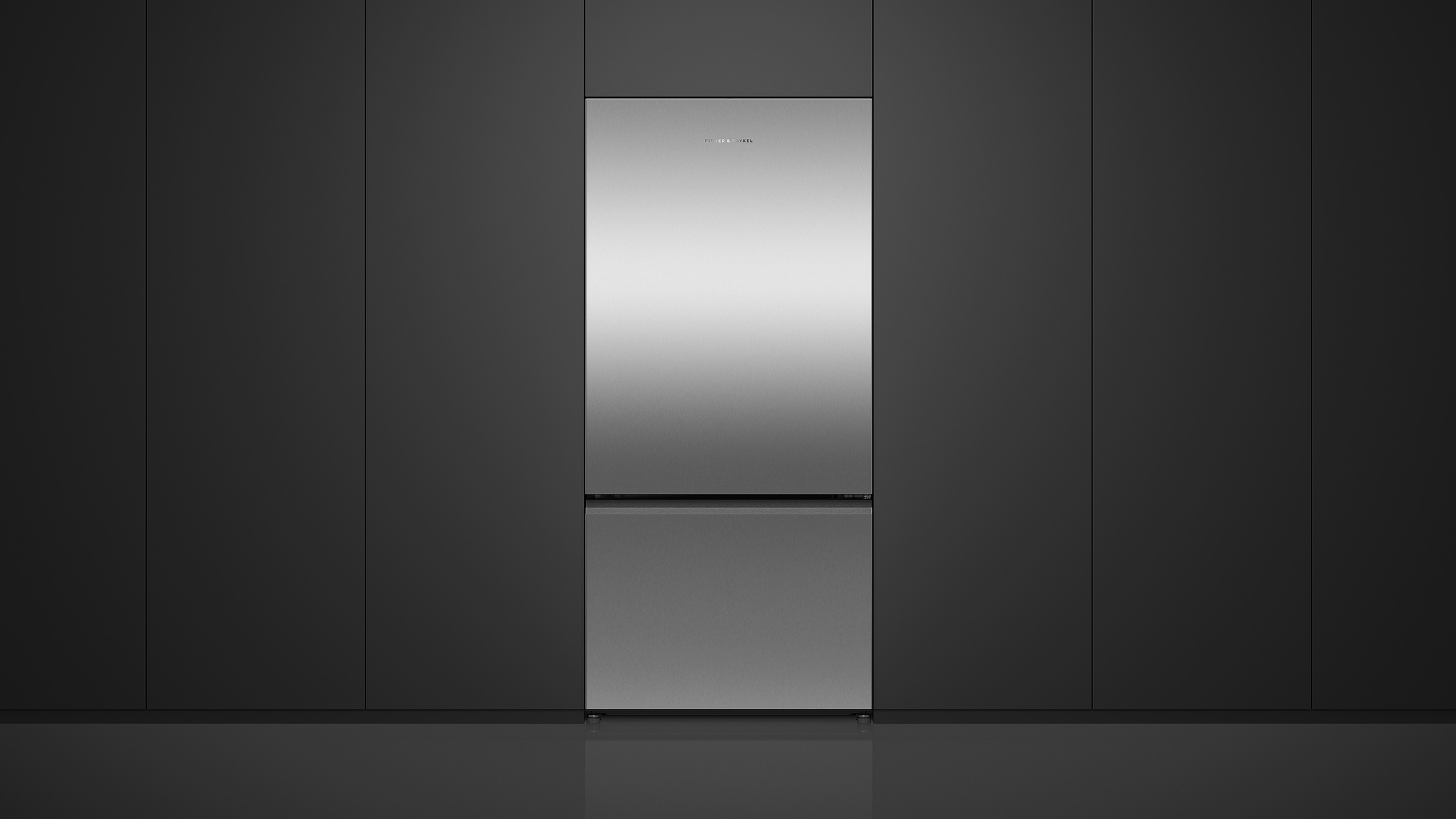 18.2cu ft Series 7 Refrigerator Freezer - RF178WRNX1 | Fisher