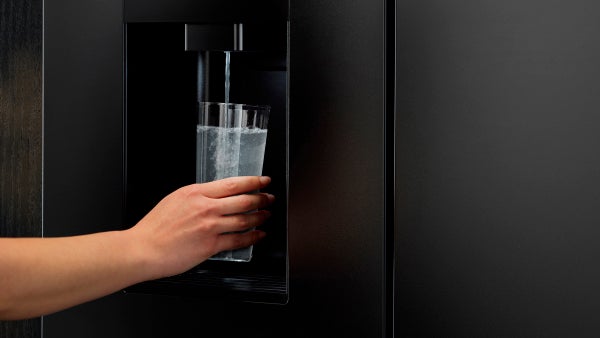 Effortless Water Dispensing