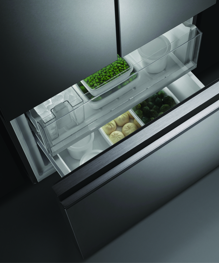 18cu ft Series 7 French Door Refrigerator Freezer, Ice