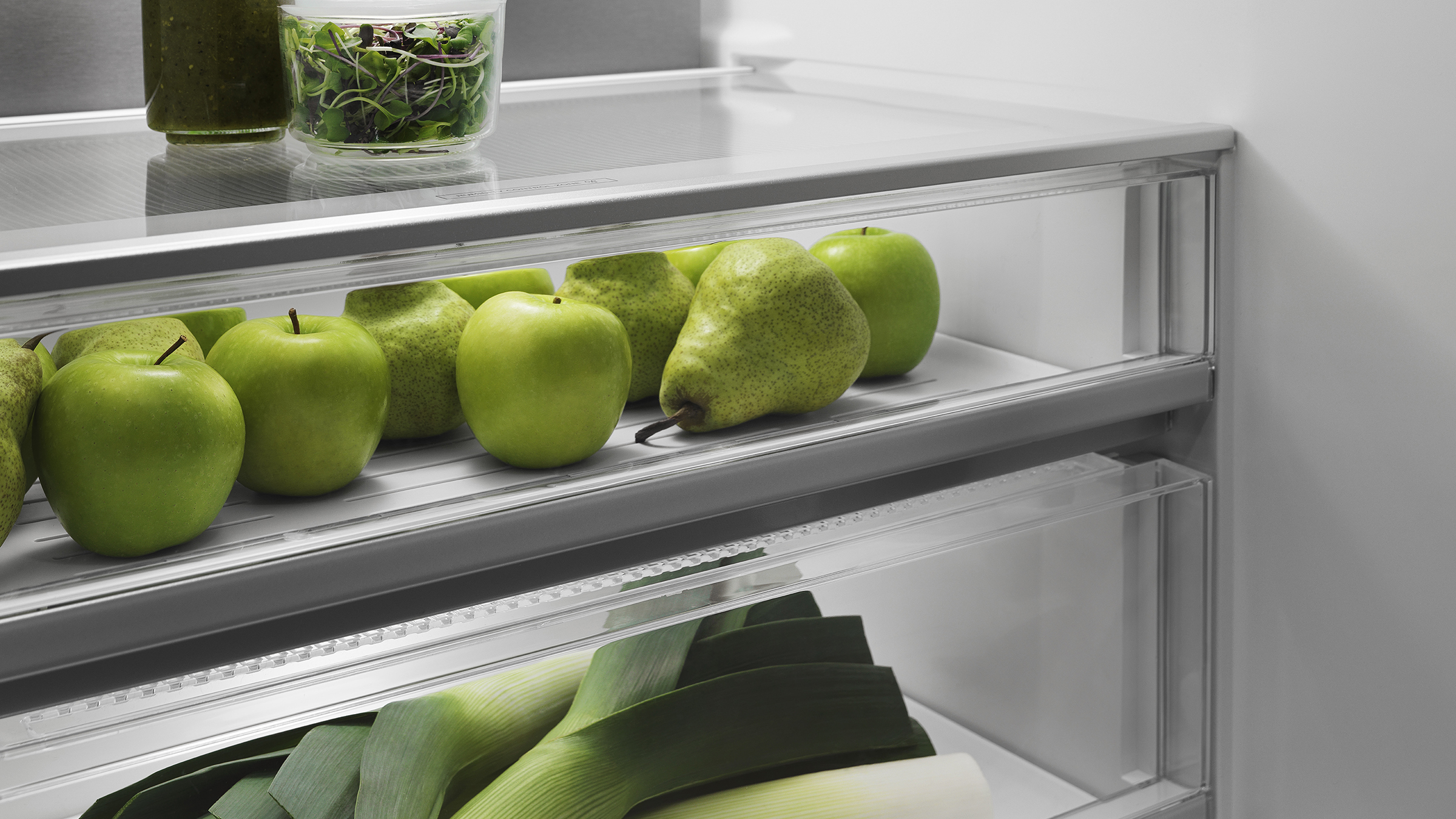 18cu ft Series 7 French Door Refrigerator Freezer - RF178ANX1